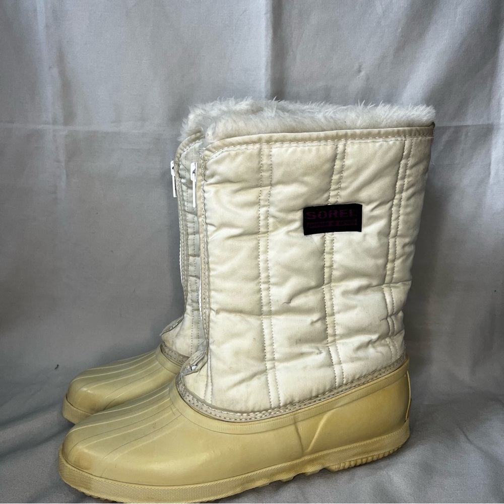 SoREL Snow Boots White rubber Zip Women’s 9 Kaufman Canada